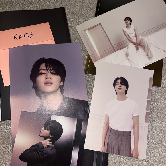 Bts face albums - Picture 1 of 2